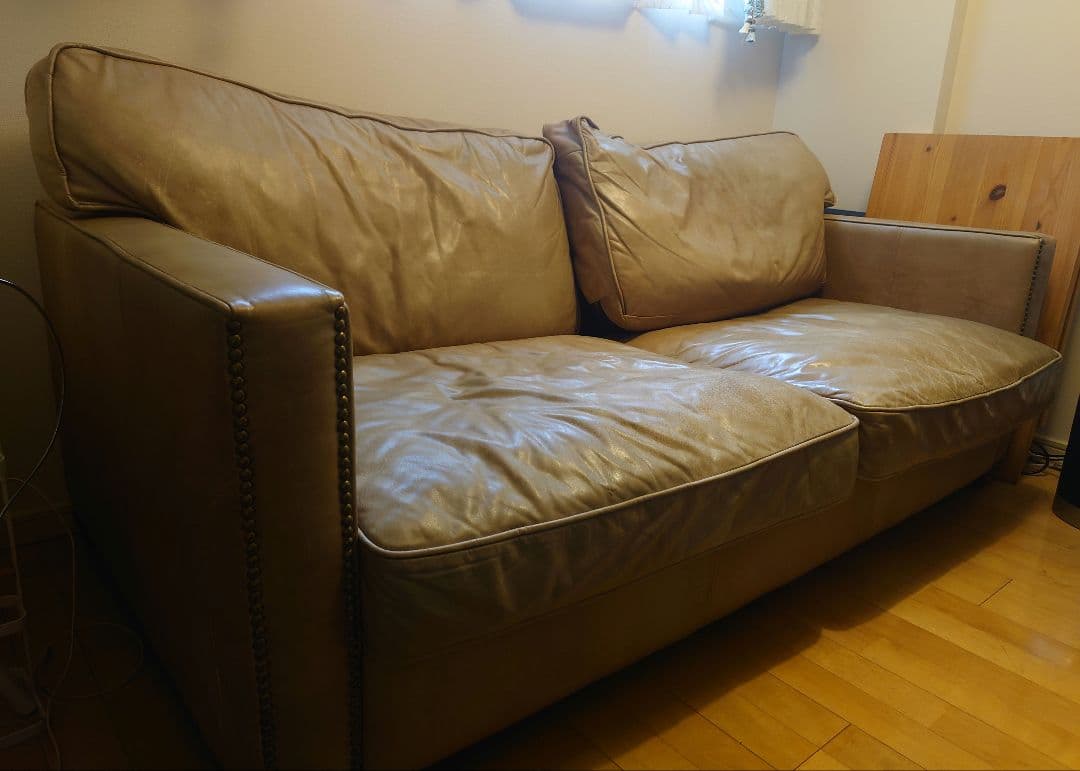 ☆11erik11☆HALO ベージュ レザー 2.5人掛けソファ