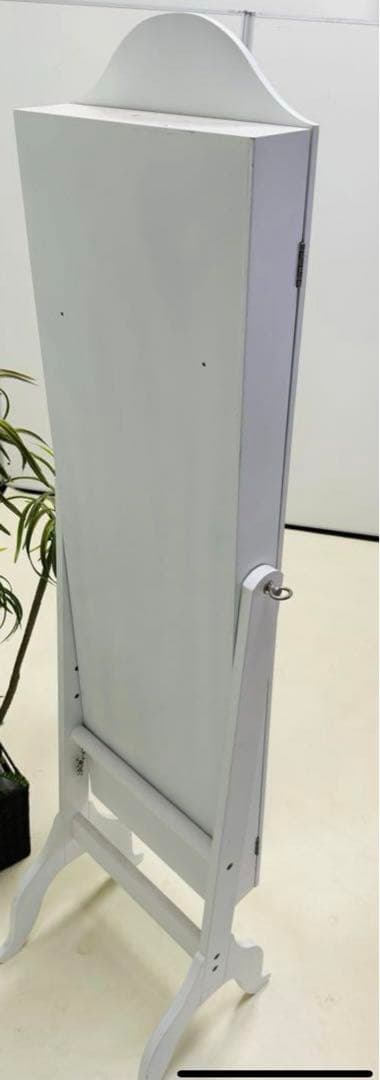 かわいい！フロアミラー 【姿見】 ピンク色♡