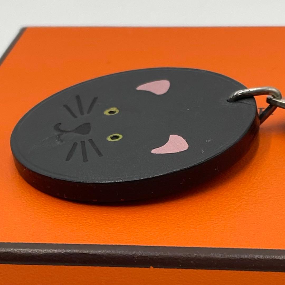 激レア✨HERMES✨ 猫の顔 アニマルチャーム キーホルダー ネコ キャット