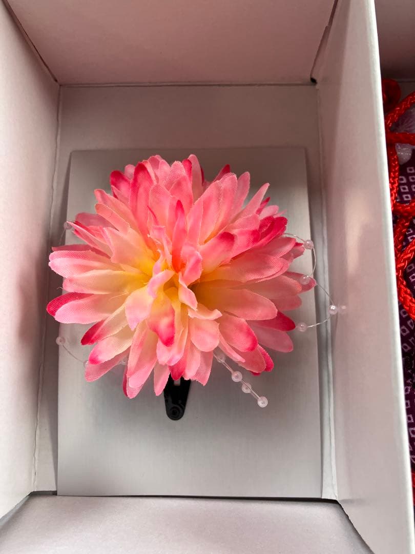 新品未使用品　しつけ糸付き　七五三 着物セット 花柄 子供用３歳　７点セット