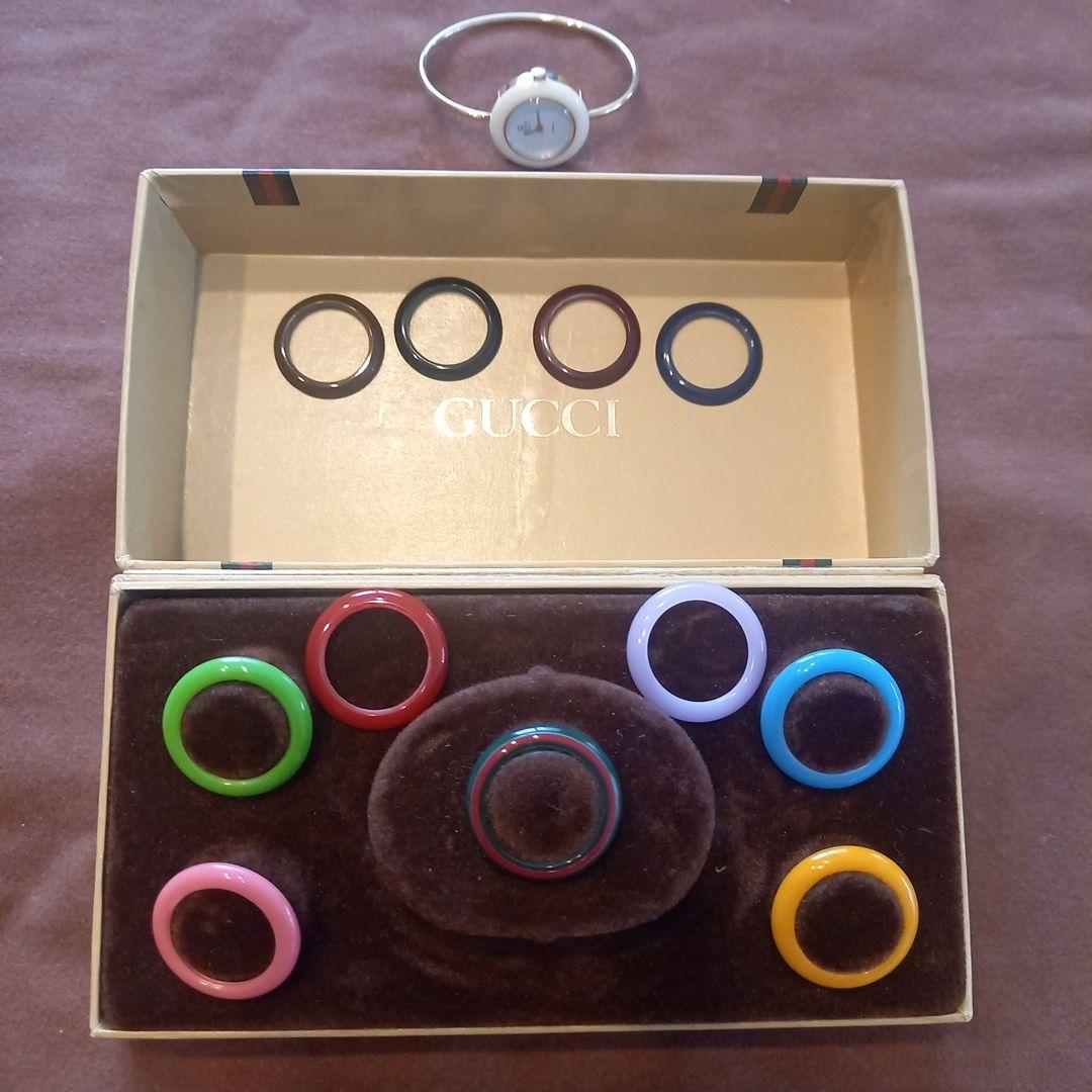Gucci チェンジベゼル バングル 交換リング付き
