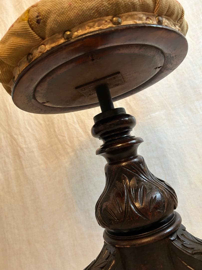 フランスアンティーク　スツール