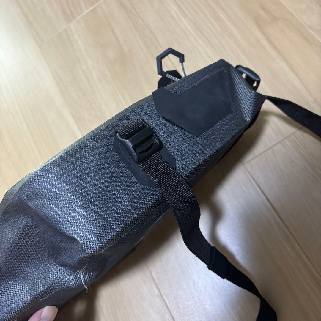 APIDURA フレームバッグ　4.5L 防水
