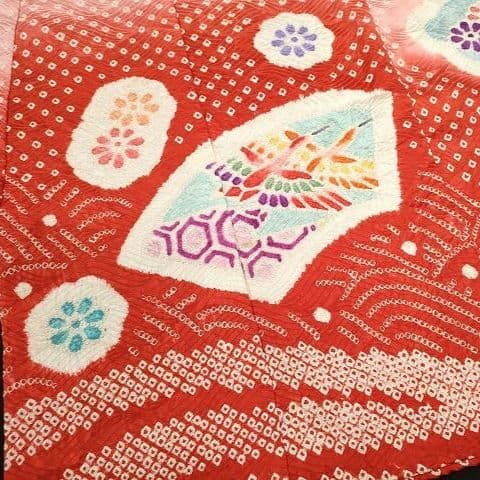 正絹綸子☆本絞り＋グラデーション☆高貴な雰囲気満載な産着～3歳七五三向け祝着