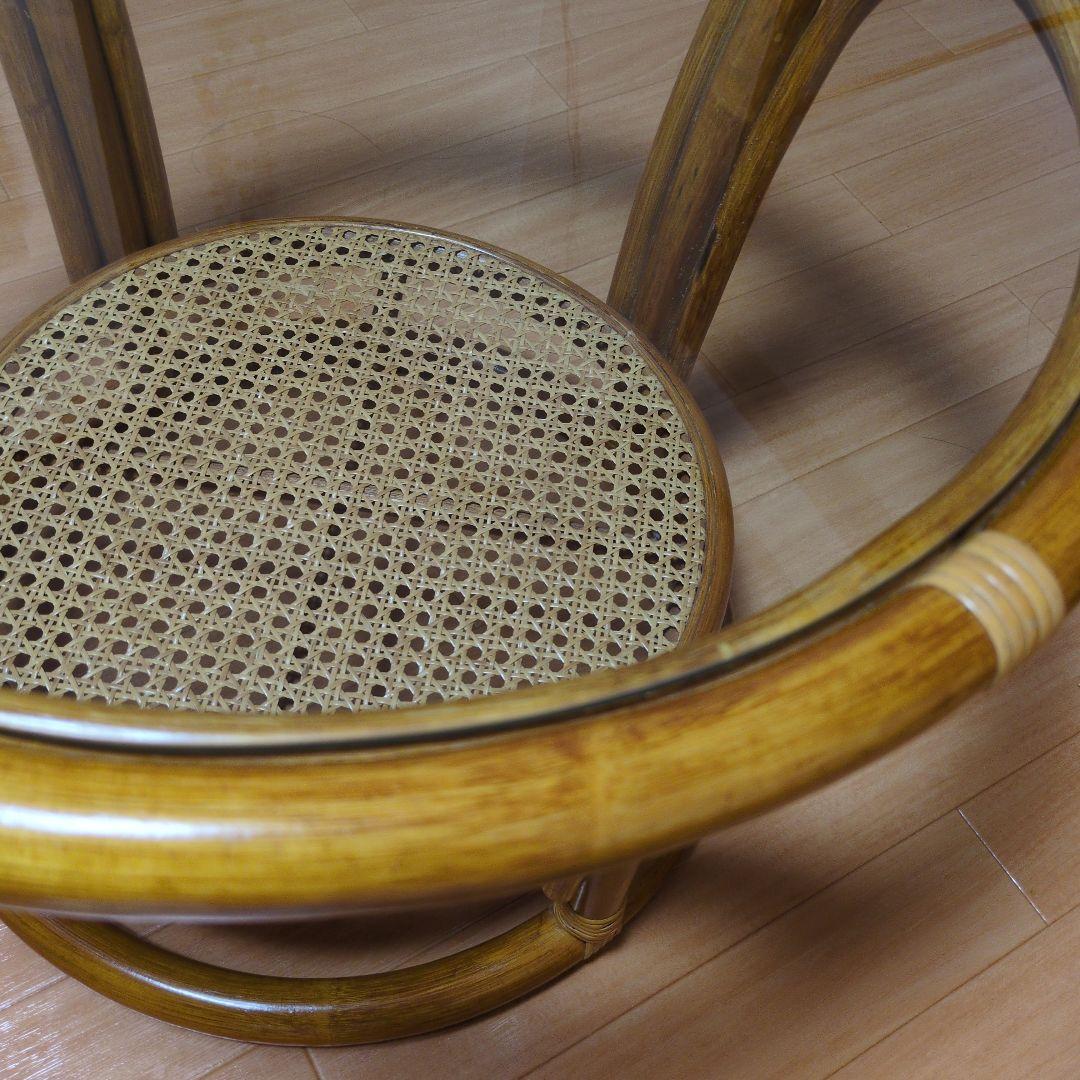 ラタン丸テーブル　　強化ガラス天板