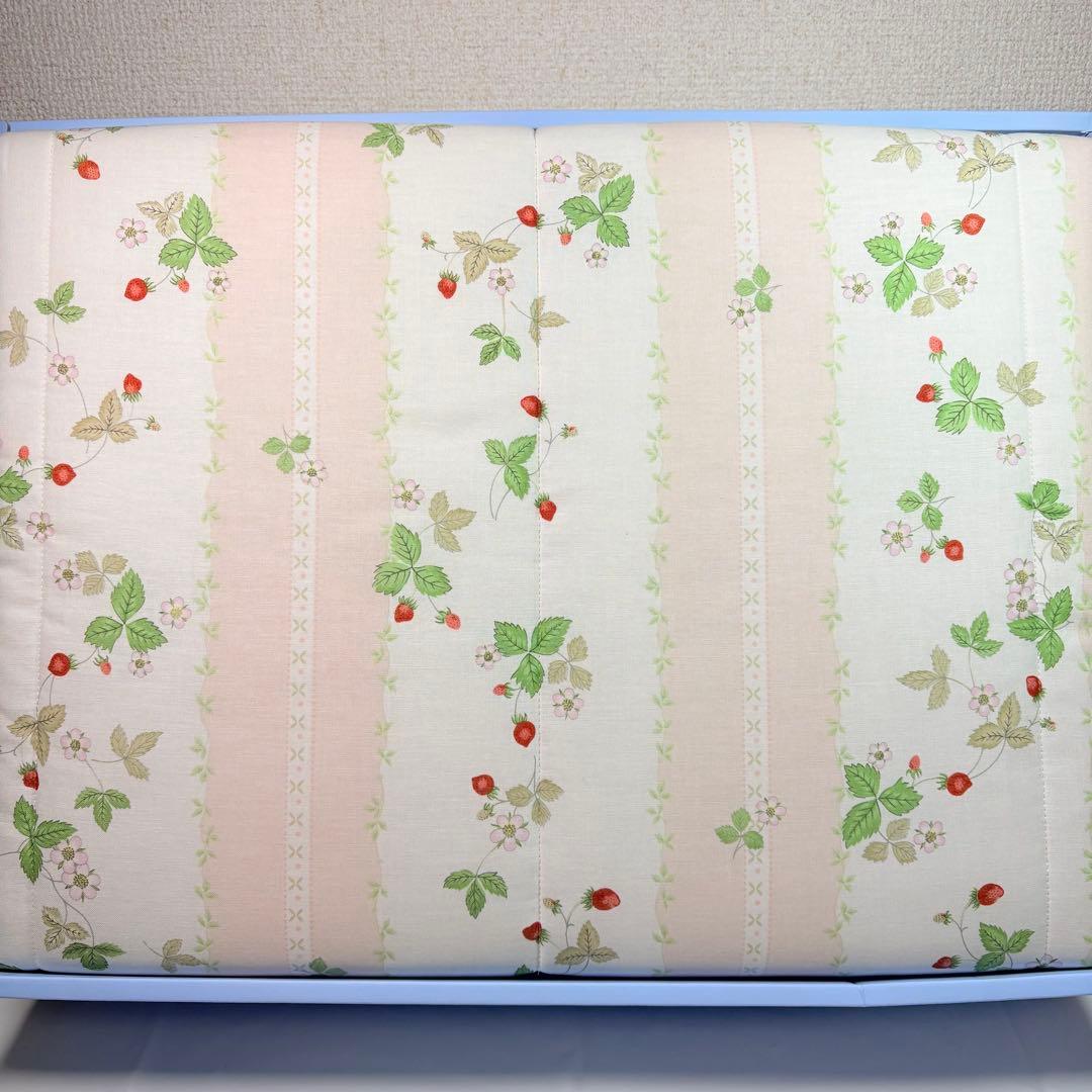  合繊肌掛け肌掛け布団　140×190ワイルドストロベリーピンク