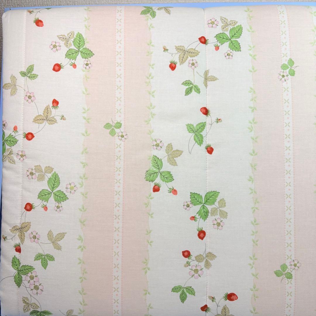  合繊肌掛け肌掛け布団　140×190ワイルドストロベリーピンク