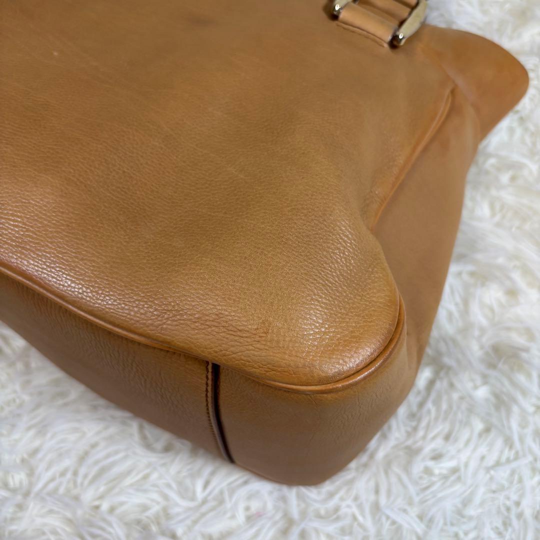 【大人気✨】　CELINE セリーヌ　トートバッグ 肩掛け 金具 レザー