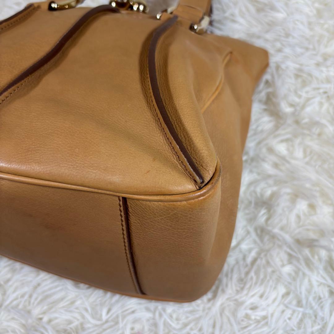 【大人気✨】　CELINE セリーヌ　トートバッグ 肩掛け 金具 レザー