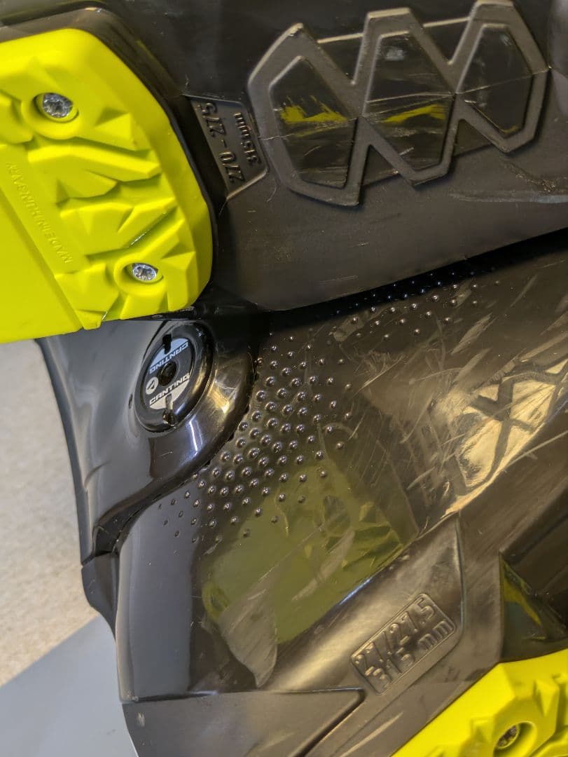 27/27.5㎝　スキーブーツ　TECNICA Mach Sport HV