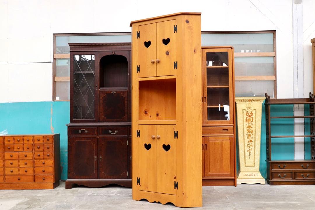 GMIK83○パイン材 コーナーキャビネット 飾り棚 リビングボード シェルフ