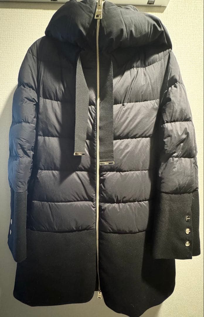 【最終値下げ】HERNO フード付きダウン