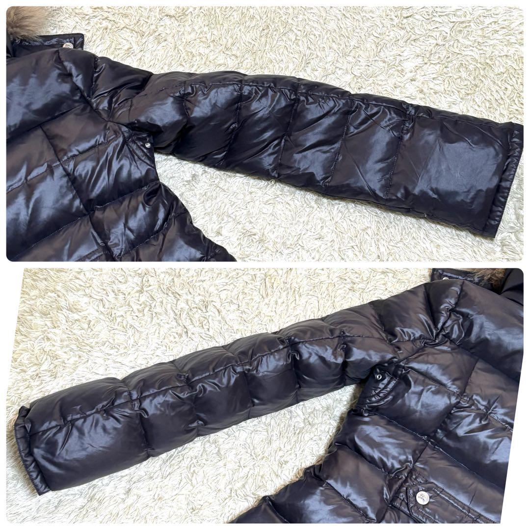 バーバリーブルーレーベル　キルティング　ダウンジャケット　タヌキファー　Mサイズ