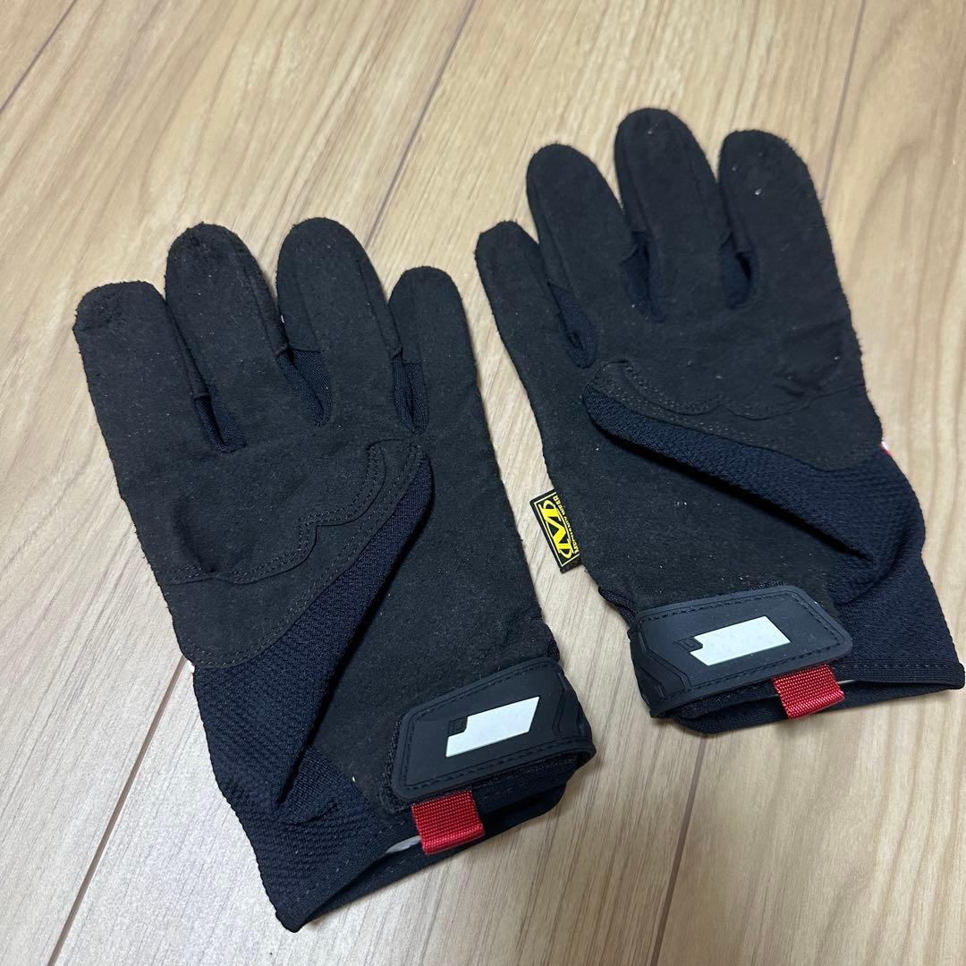 SUPREME × MECHANIX WEAR GLOVE