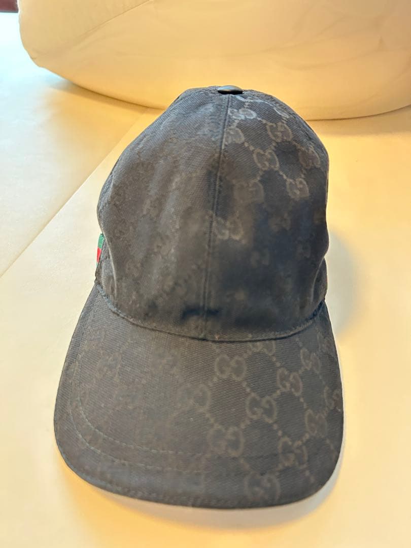 Gucci ブラック GGパターン ベースボールキャップ