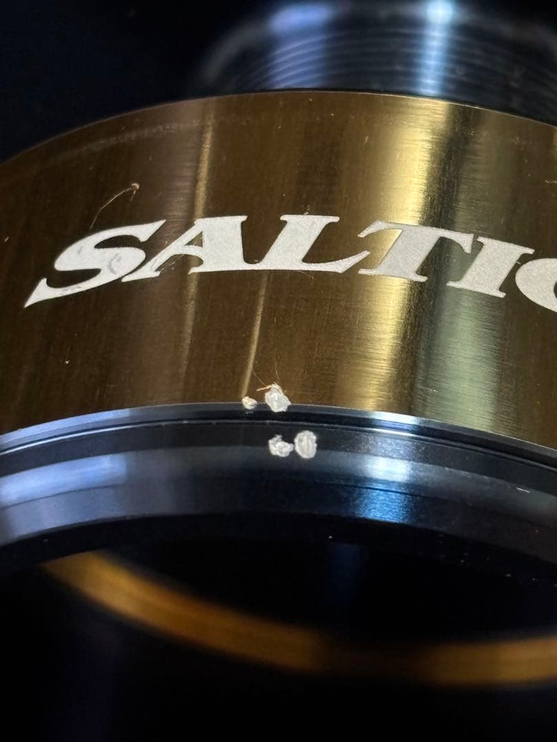 ダイワ 20ソルティガ8000-P OH後未使用 SLPノブ スプール2個 箱付