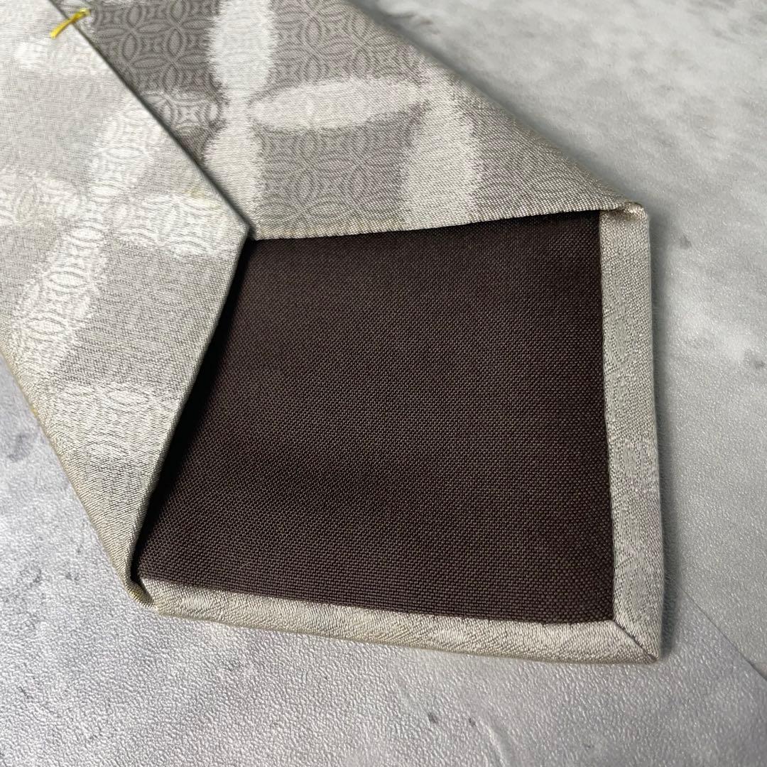 美品 LOUIS VUITTON モノグラムフラワー 花柄 ネクタイ シルバー
