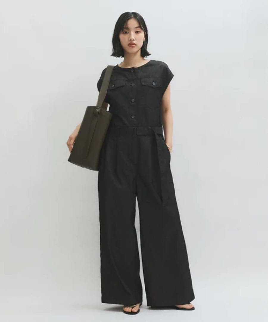 ADAM ET ROPE ノーカラースリーブオールインワン