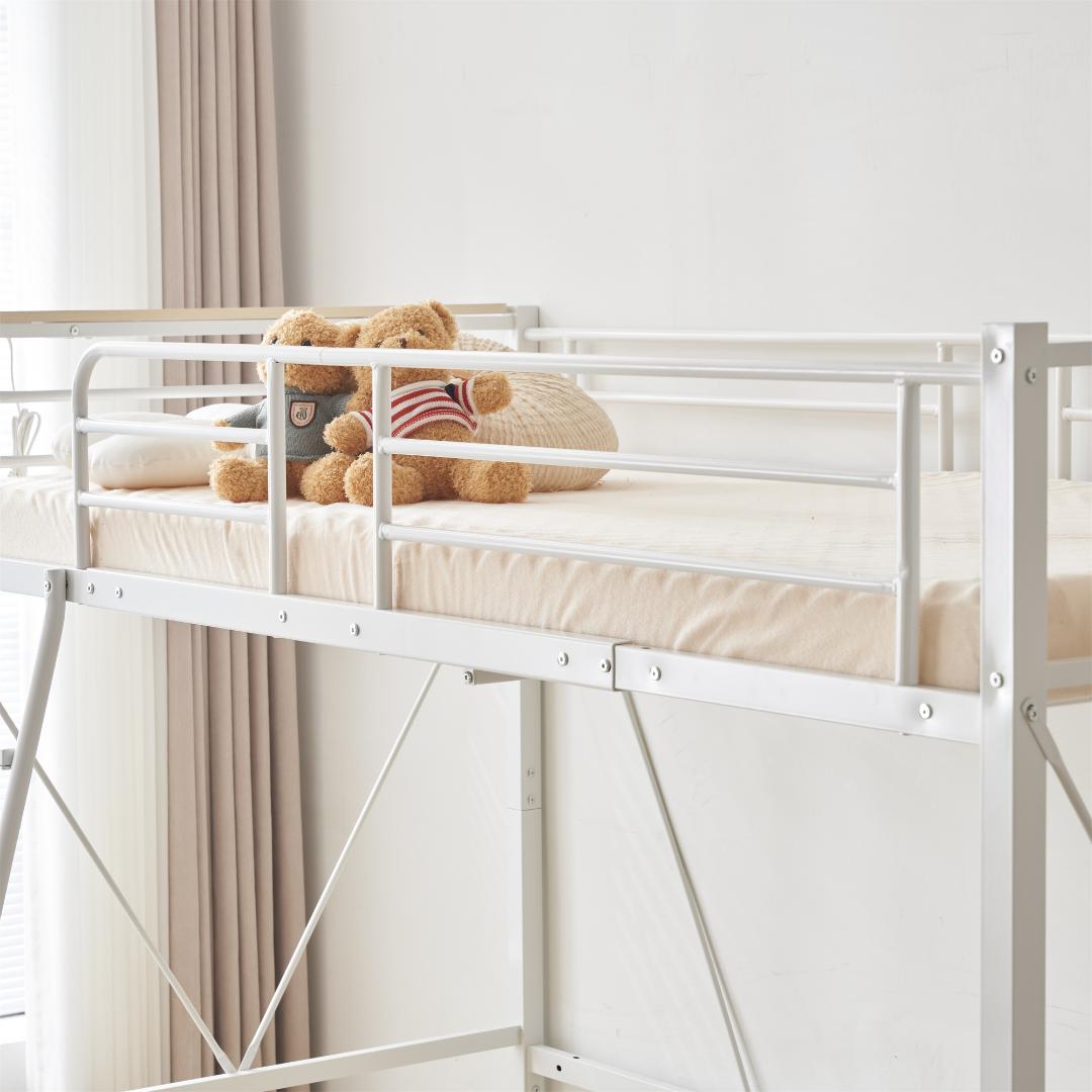 赤字価格！ロフトベッド シングル コンセント・ローデスク付き　2セット