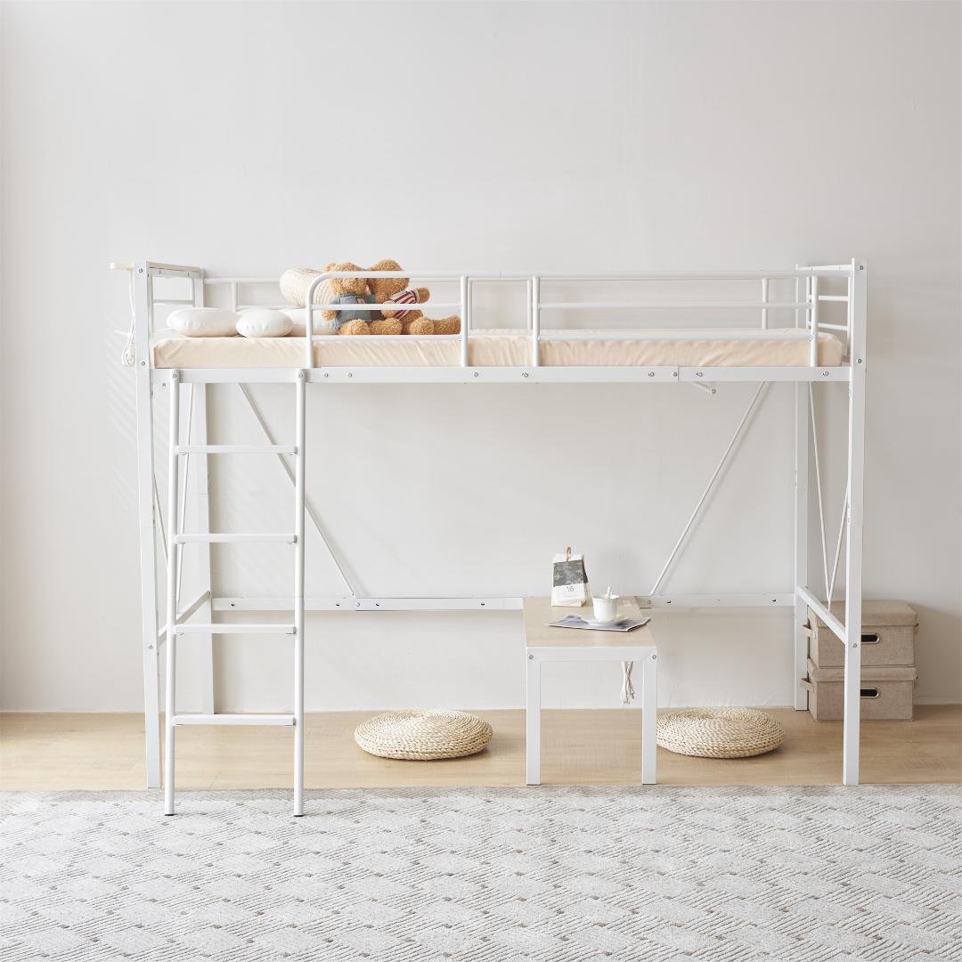赤字価格！ロフトベッド シングル コンセント・ローデスク付き　2セット