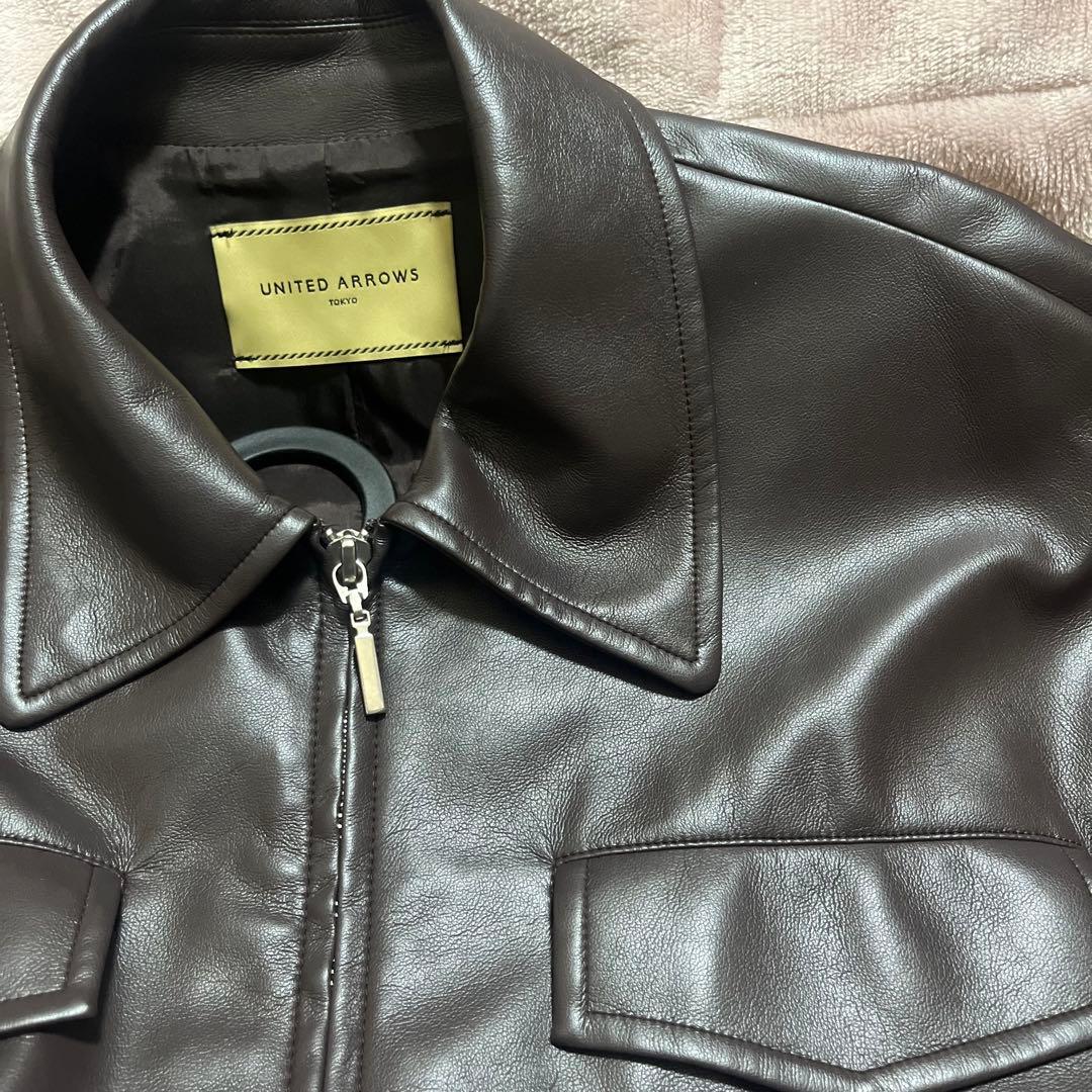 united arrows レザーライクブルゾン　38