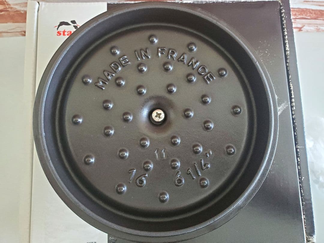 staub　ピコ・ココット ラウンド 16cm ストウブ