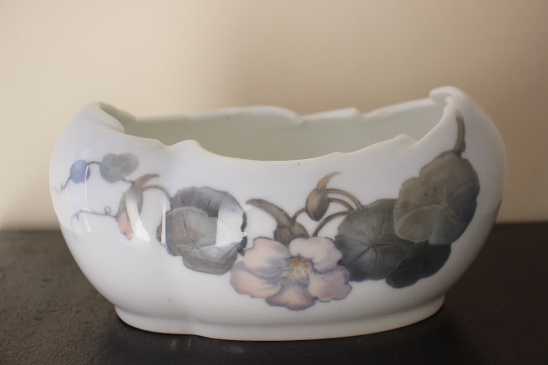 ロイヤルコペンハーゲン　アール・ヌーヴォー　花瓶　フラワーベース　鉢植え