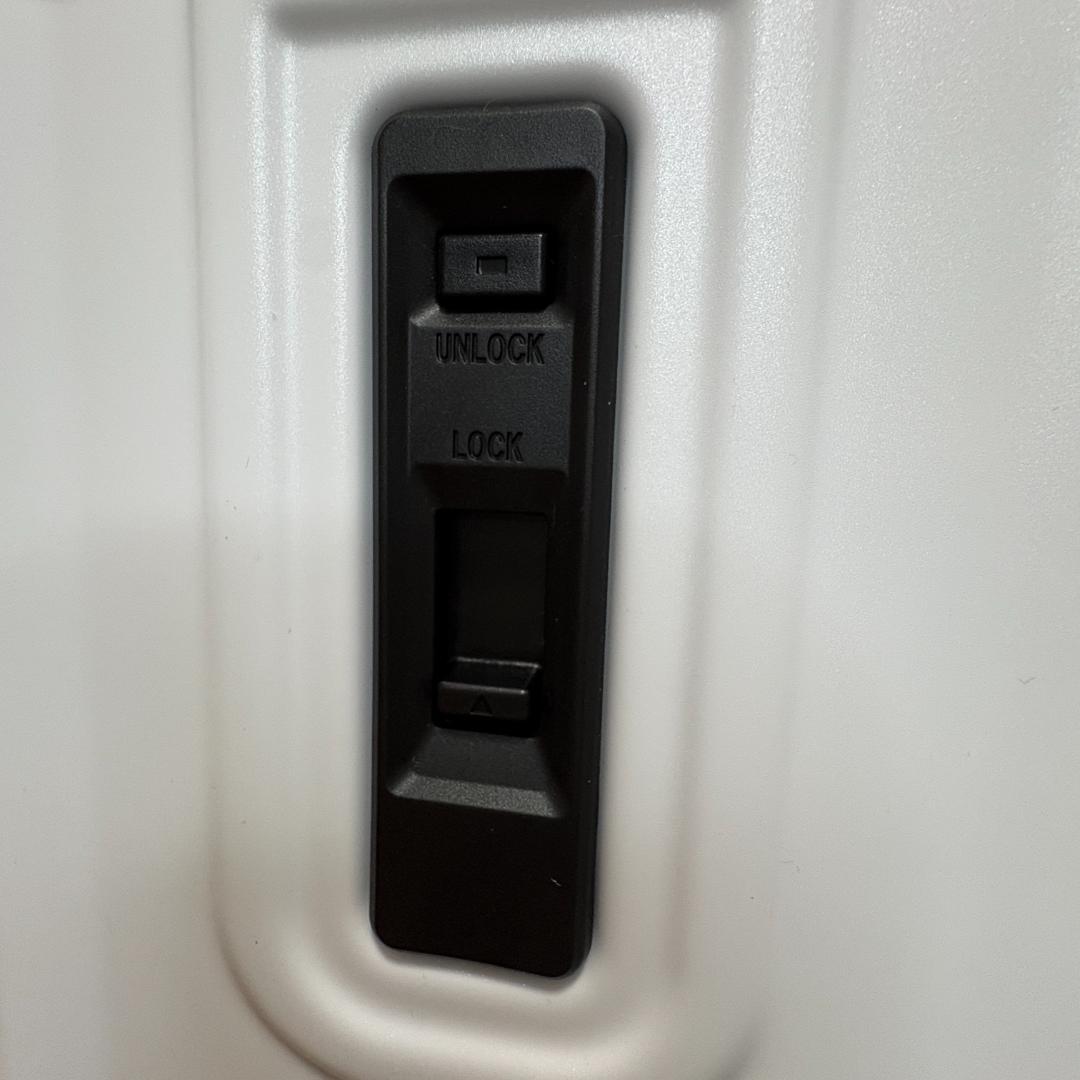 新品未使用　[トラベリスト] スーツケース キャリーケース 60L(71L)