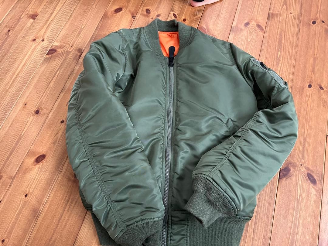 MA-1フライトジャケット オリーブグリーンALPHA