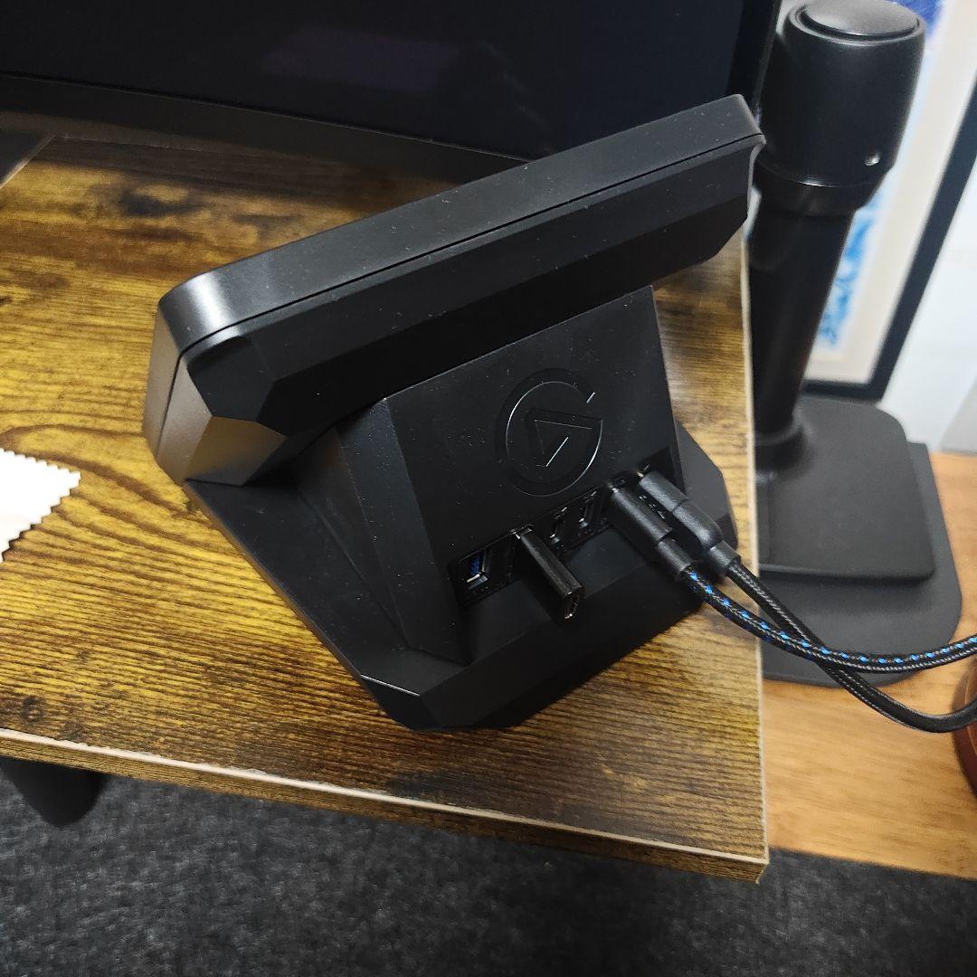 や*ま様 elgato stream deck+　Hub ゴールドボタン