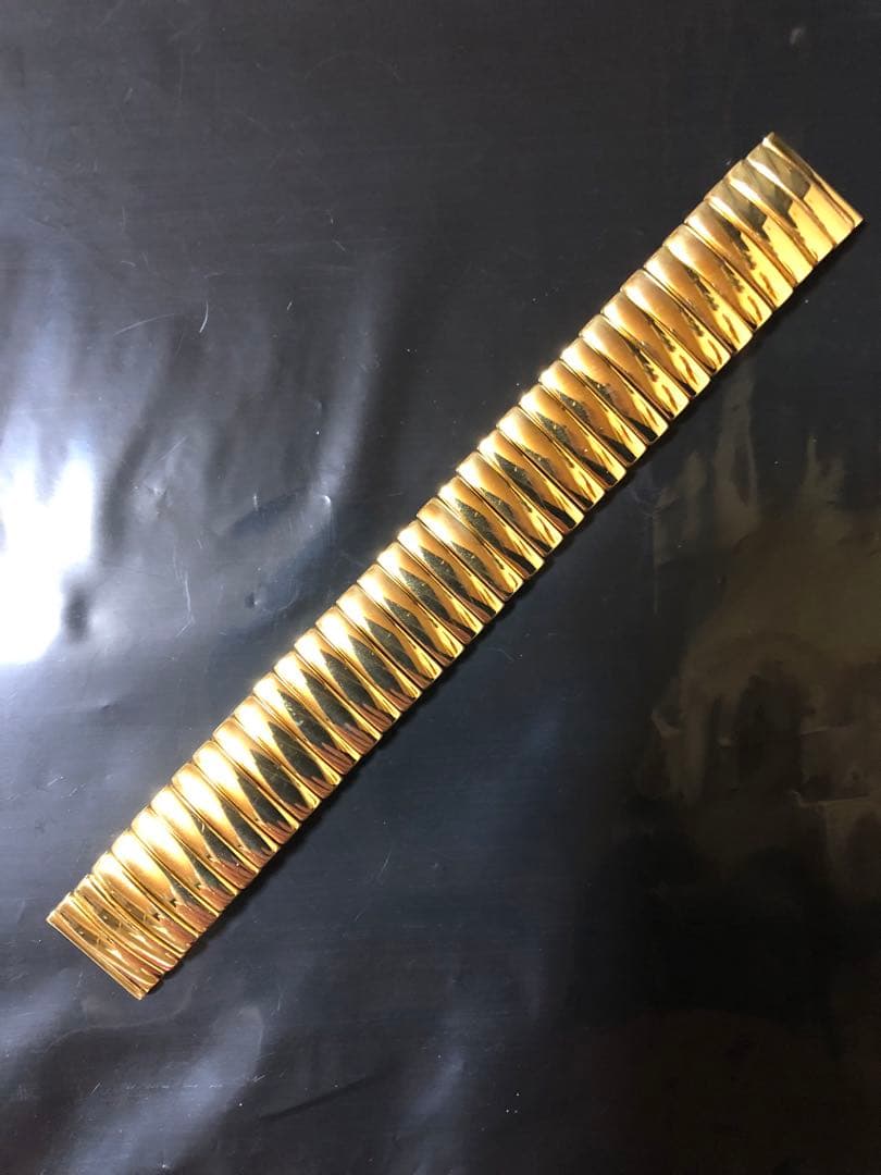 腕時計の伸縮ベルト 金色 蛇腹 ゴールド ハミルトン ベンチュラ50周年等に