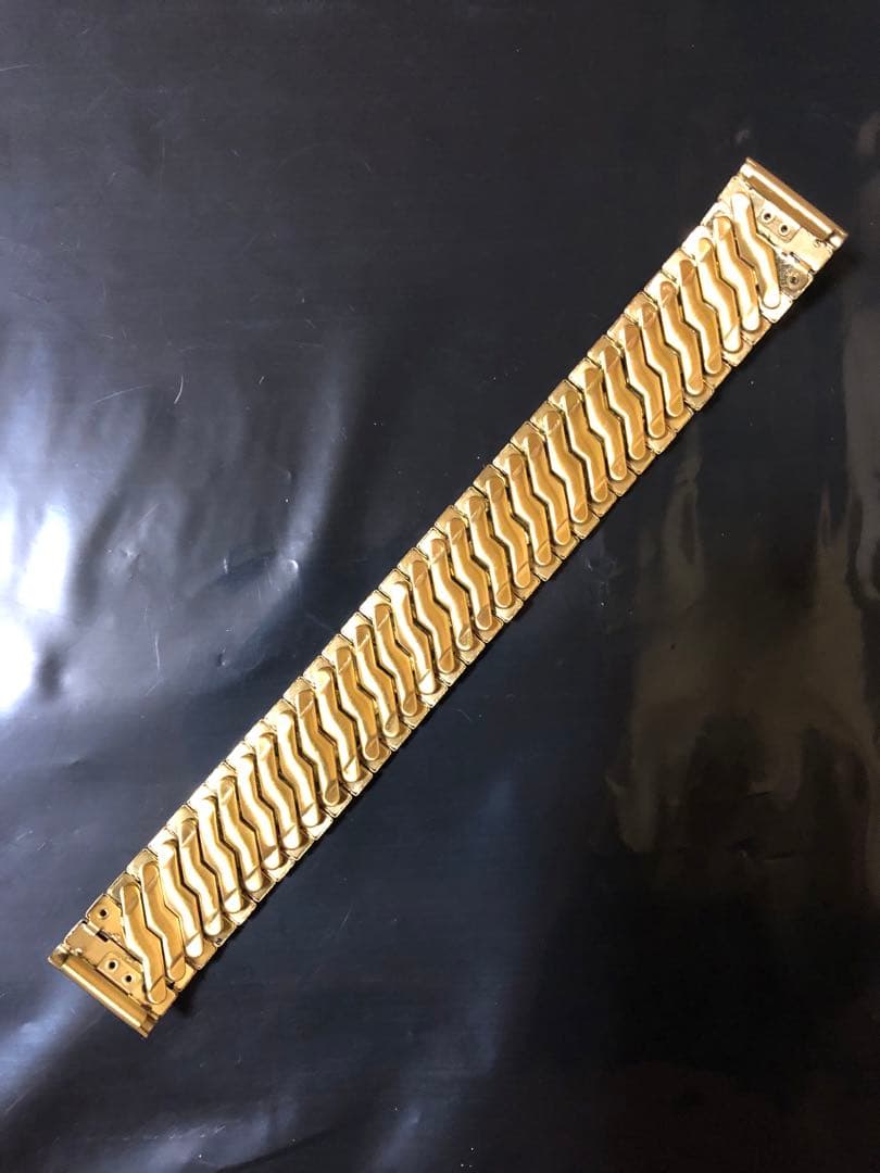 腕時計の伸縮ベルト 金色 蛇腹 ゴールド ハミルトン ベンチュラ50周年等に