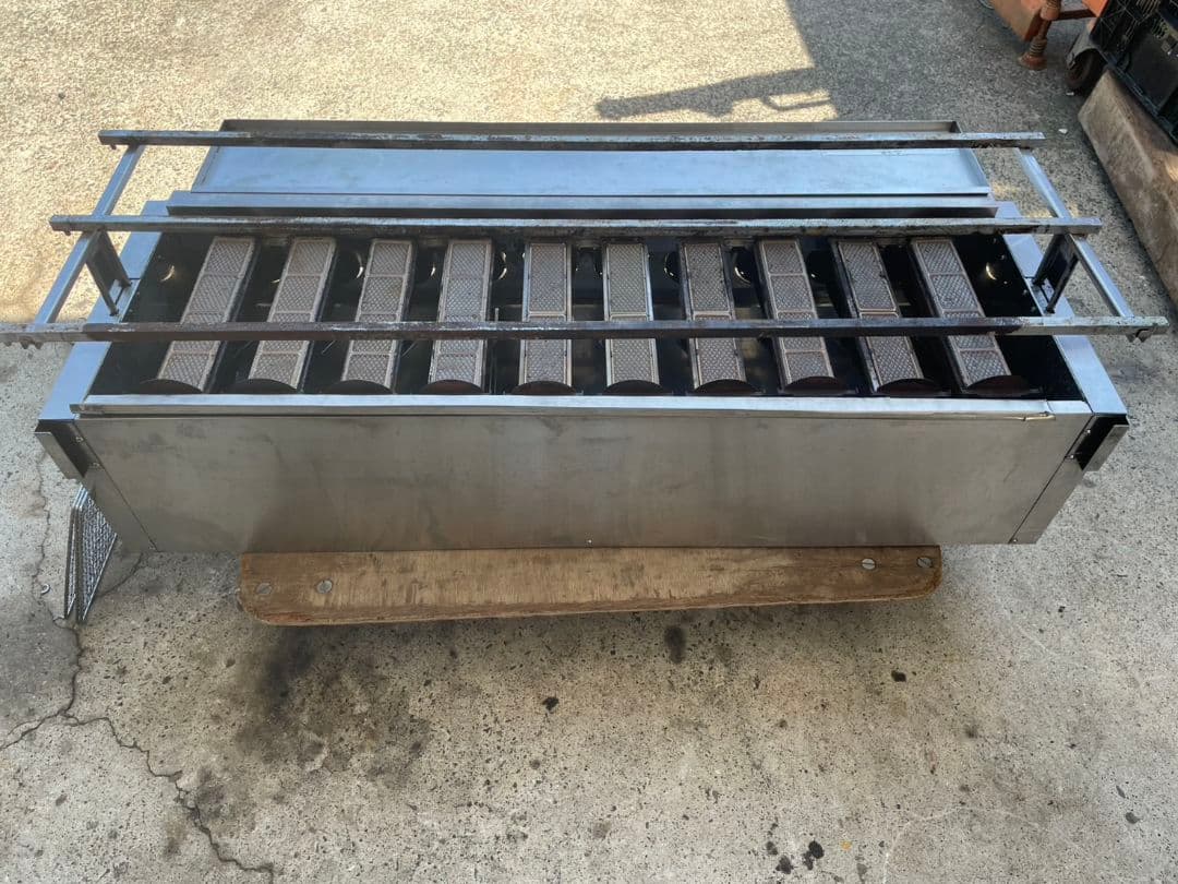 A◇業務用赤外線ガスグリラー Rinnai(リンナイ)RGA-410B 串焼き