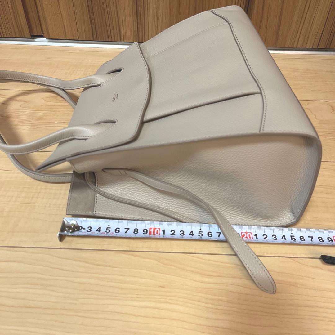 新品LOWELL thingsレザーオープントート牛革 ライトグレー¥29700