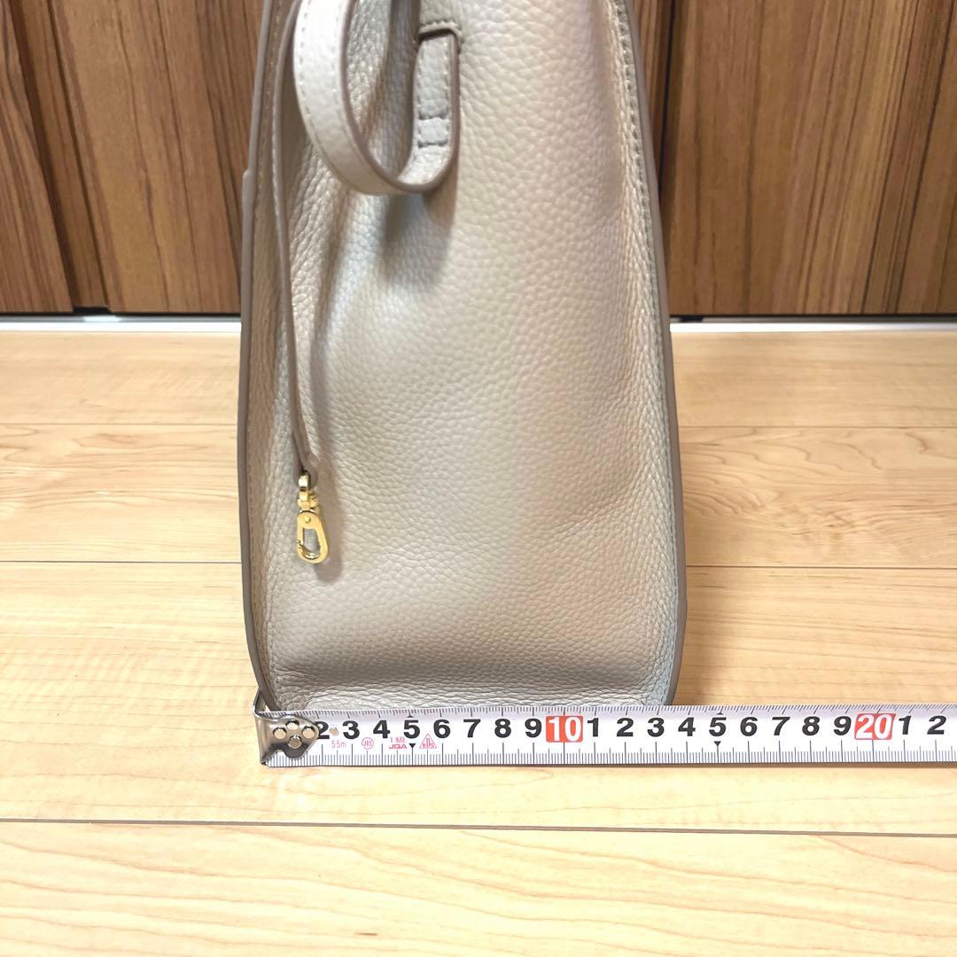 新品LOWELL thingsレザーオープントート牛革 ライトグレー¥29700