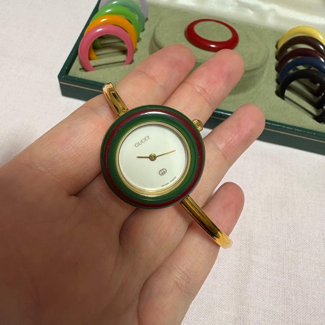 GUCCI チェンジベゼル腕時計