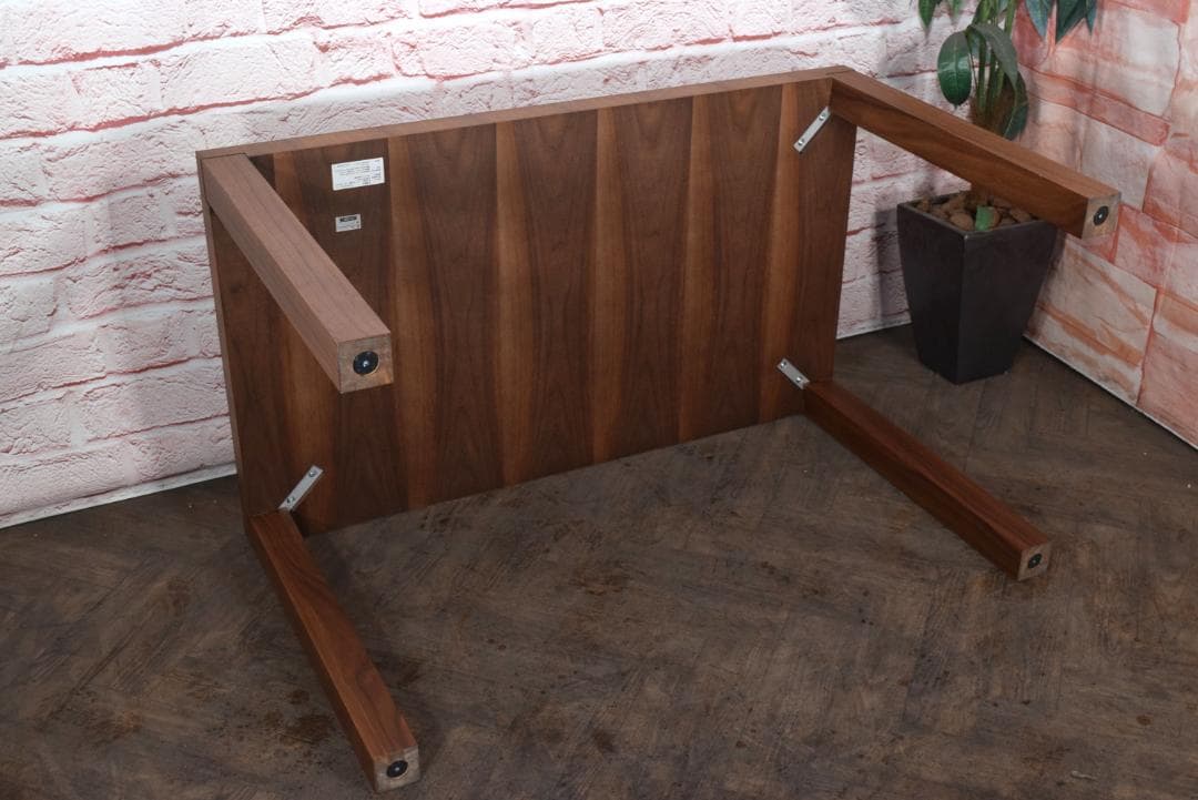 ロックストーン テラーニ ダイニングテーブル ウォールナット 幅120㎝