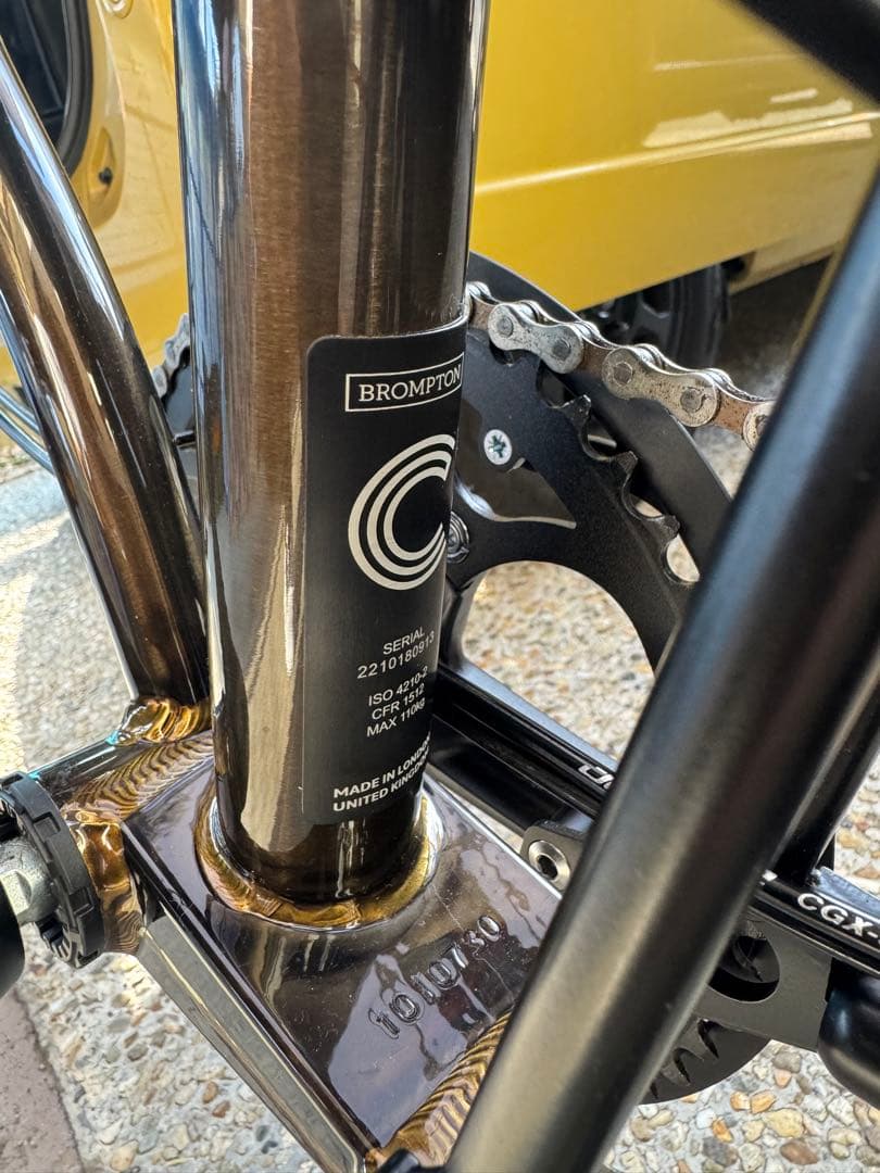 ブロンプトン　ブラックラッカー