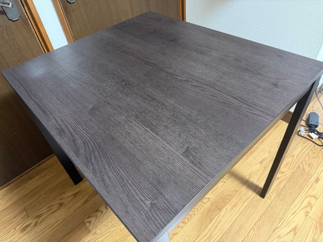 送料無料 IKEA VANGSTA 伸縮式ダイニングテーブル 250930-2