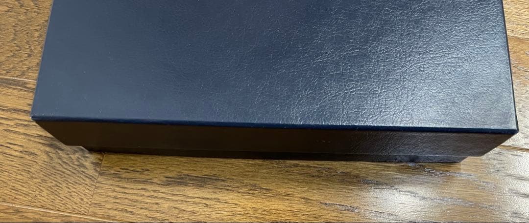 Meissenマイセン 2001年 干支プレート　笛を吹く陽気なスネークヘビ巳年