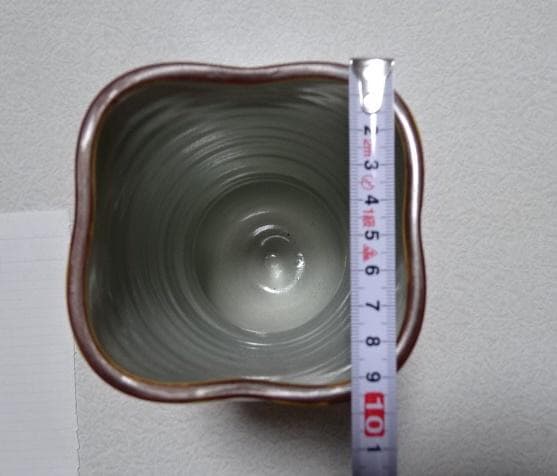【九谷焼】日展作家 松浦慎弥作　釉彩　山茶花　花瓶