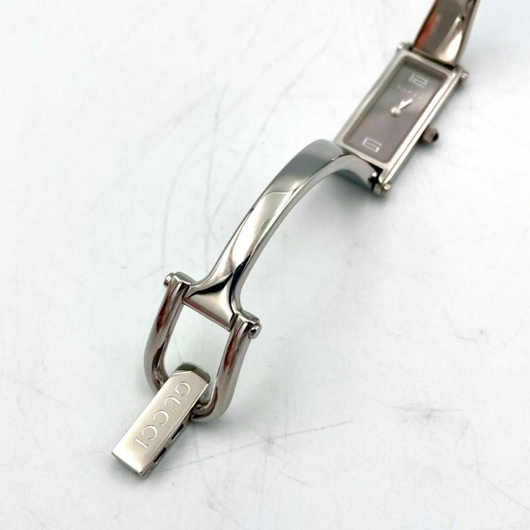 532 新品電池 グッチ 1500L 腕時計 スクエア バングルウォッチ 稼働品