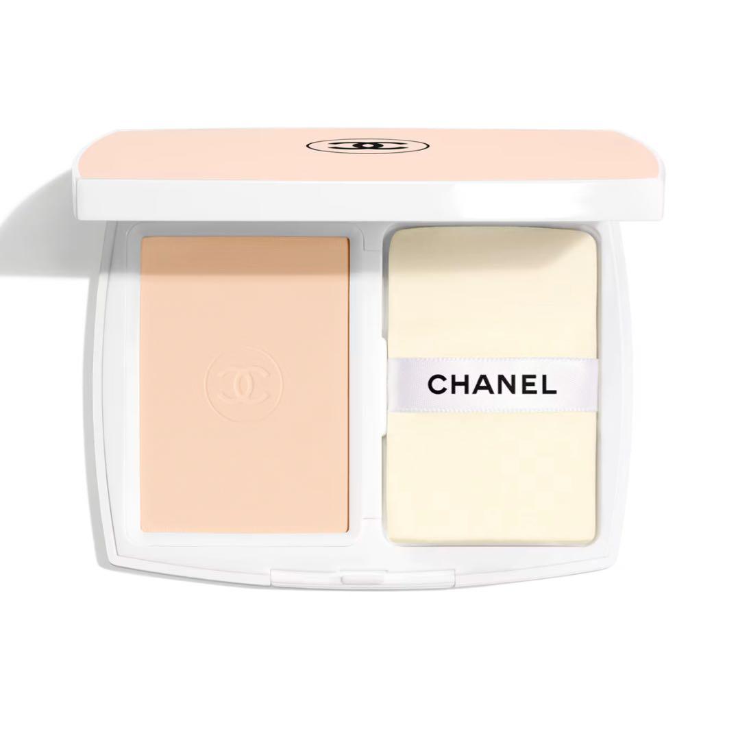 CHANEL ルブラン ブライトニング ファンデーション BD01