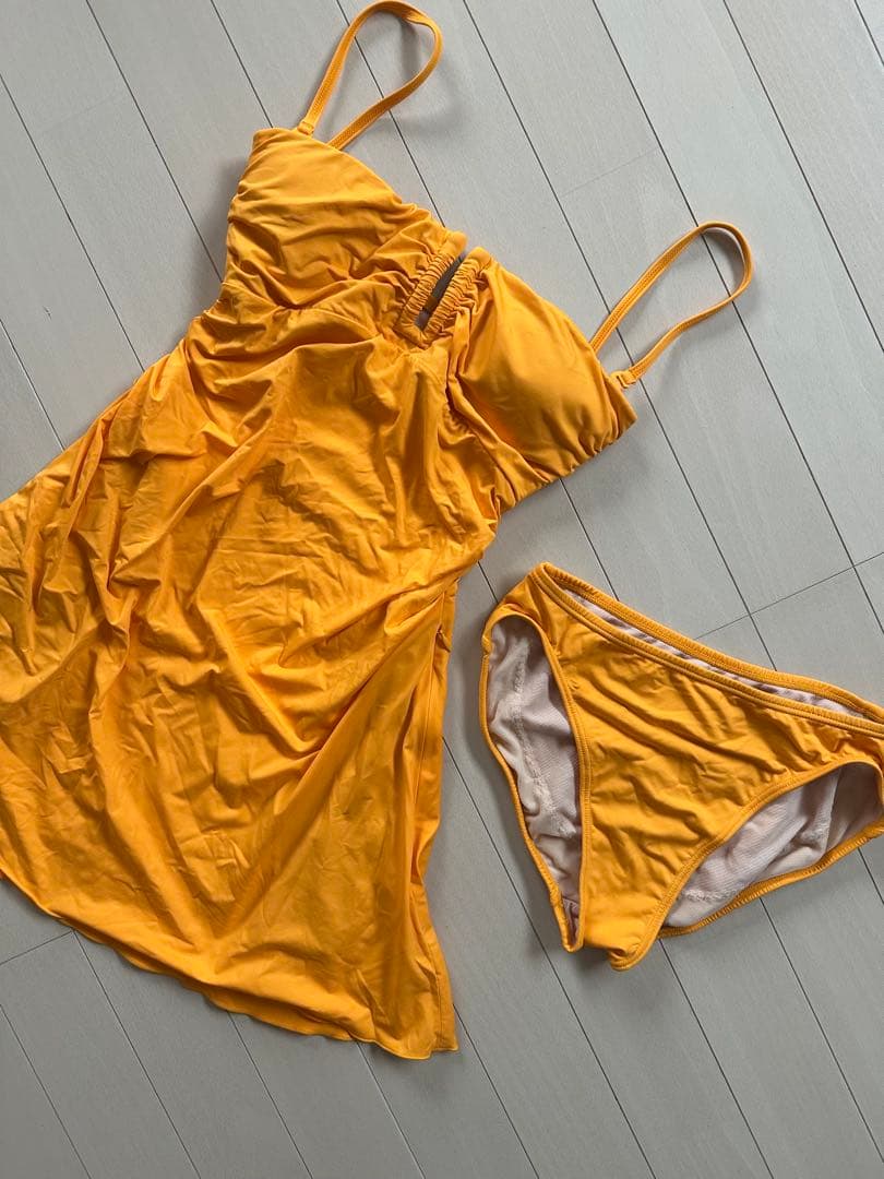 ワンピース水着　daisy lin foxey