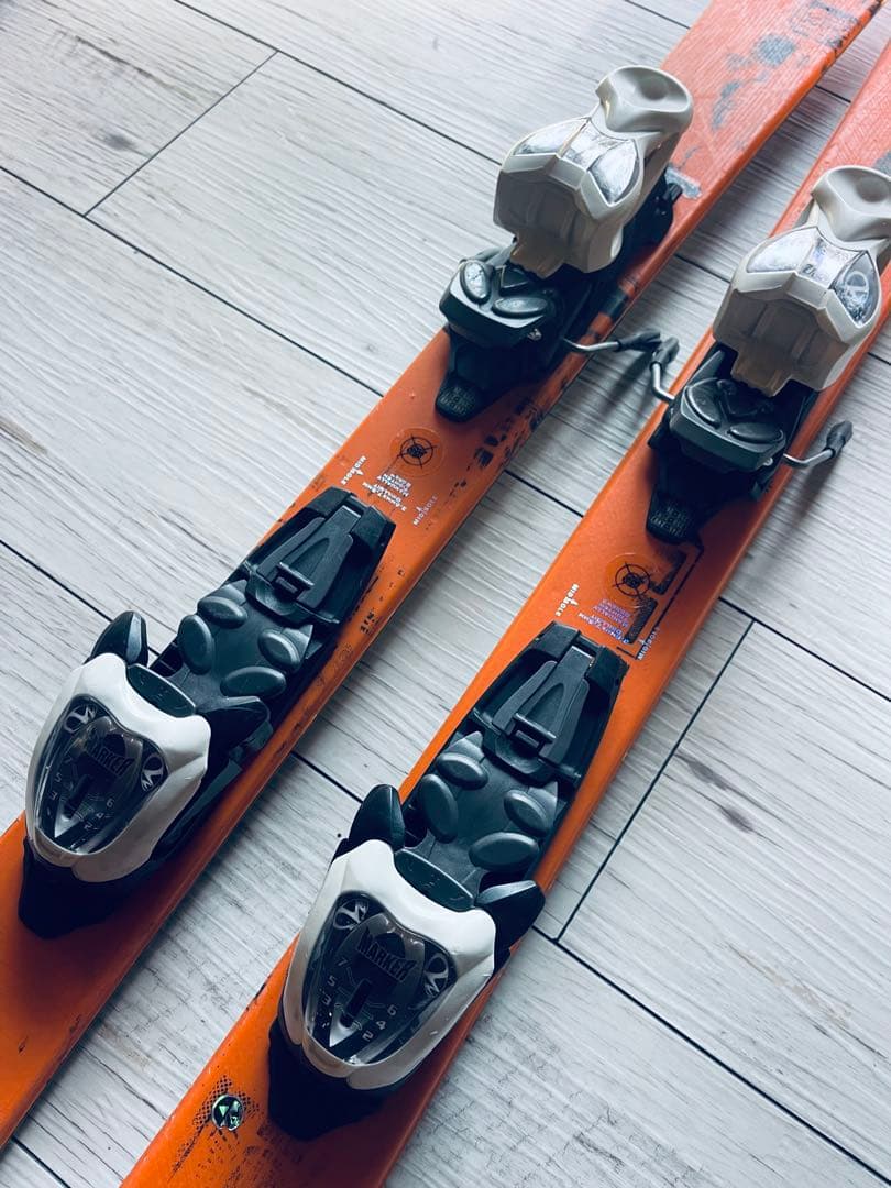 K2 JUVY129cmジュニアスキー板 ツインチップ