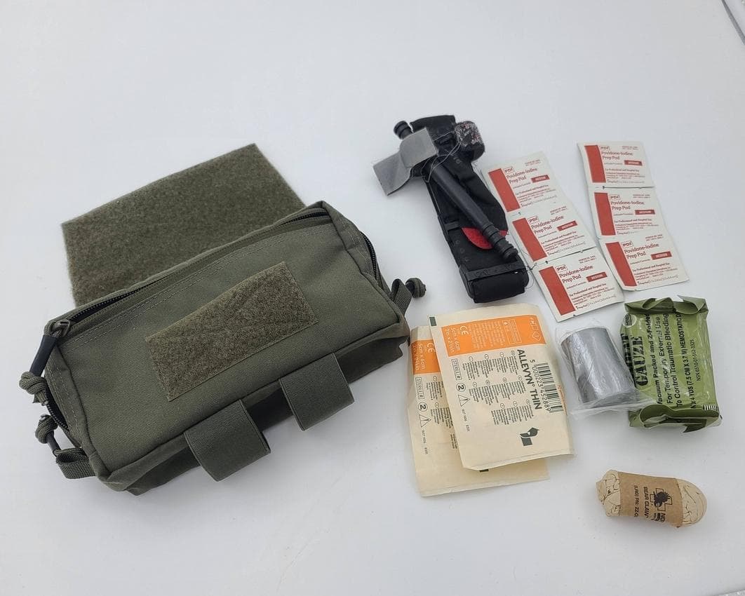 実物 PLATATAC ポーチ RG レンジャーグリーン 止血帯 IFAK