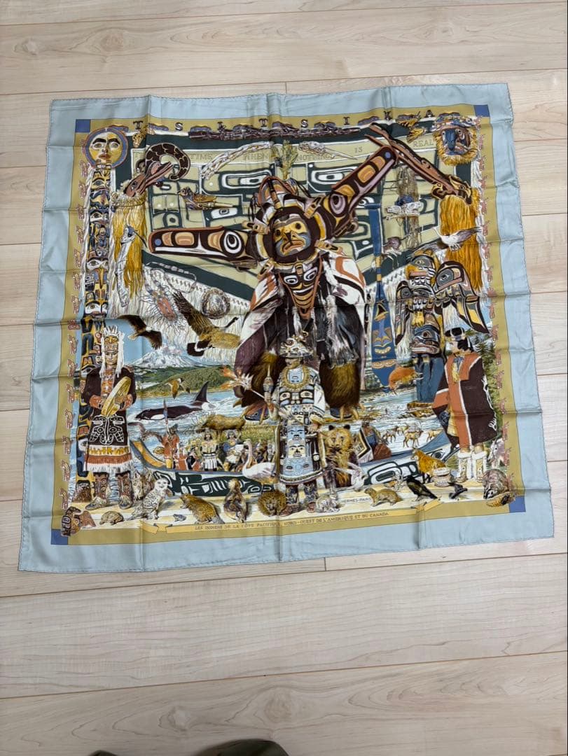 あき　エルメスのシルクスカーフ 「 ツィツィカ - TSITSIKA 」