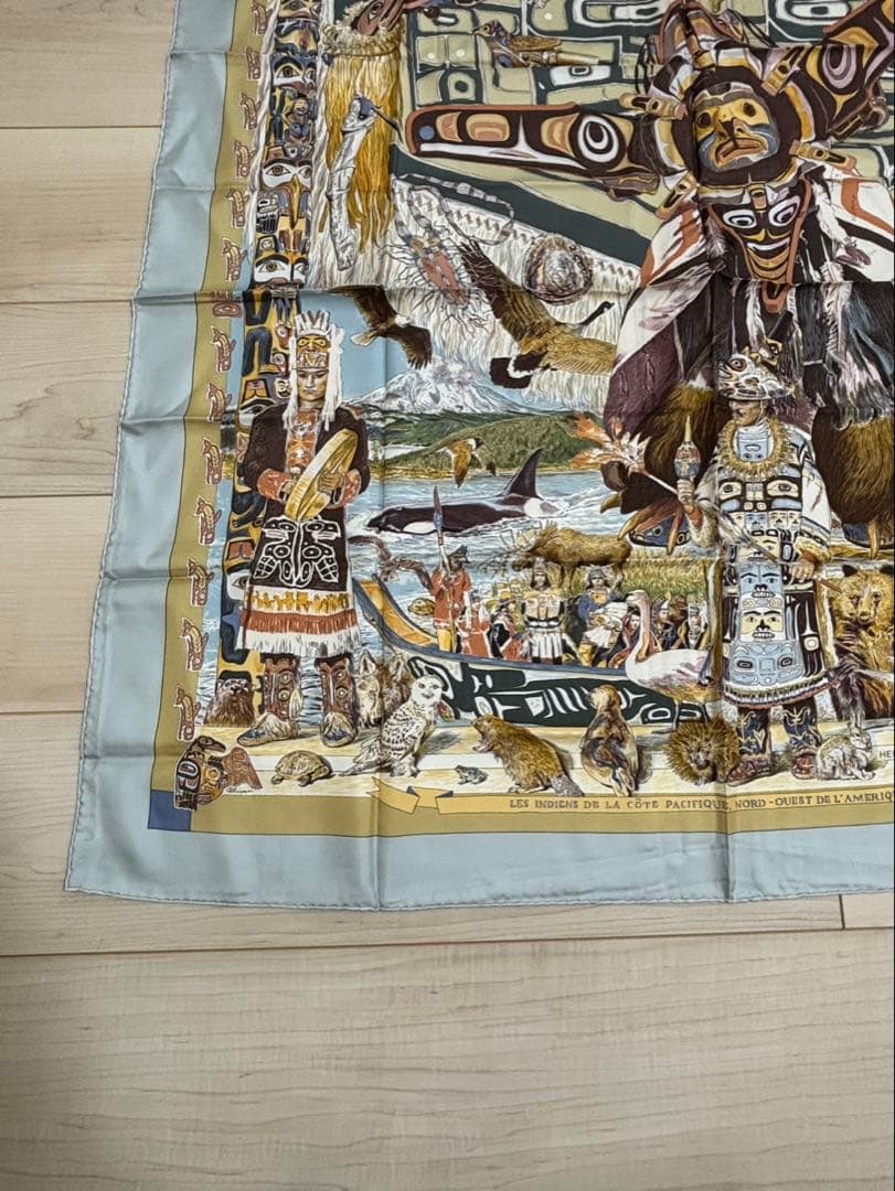 あき　エルメスのシルクスカーフ 「 ツィツィカ - TSITSIKA 」