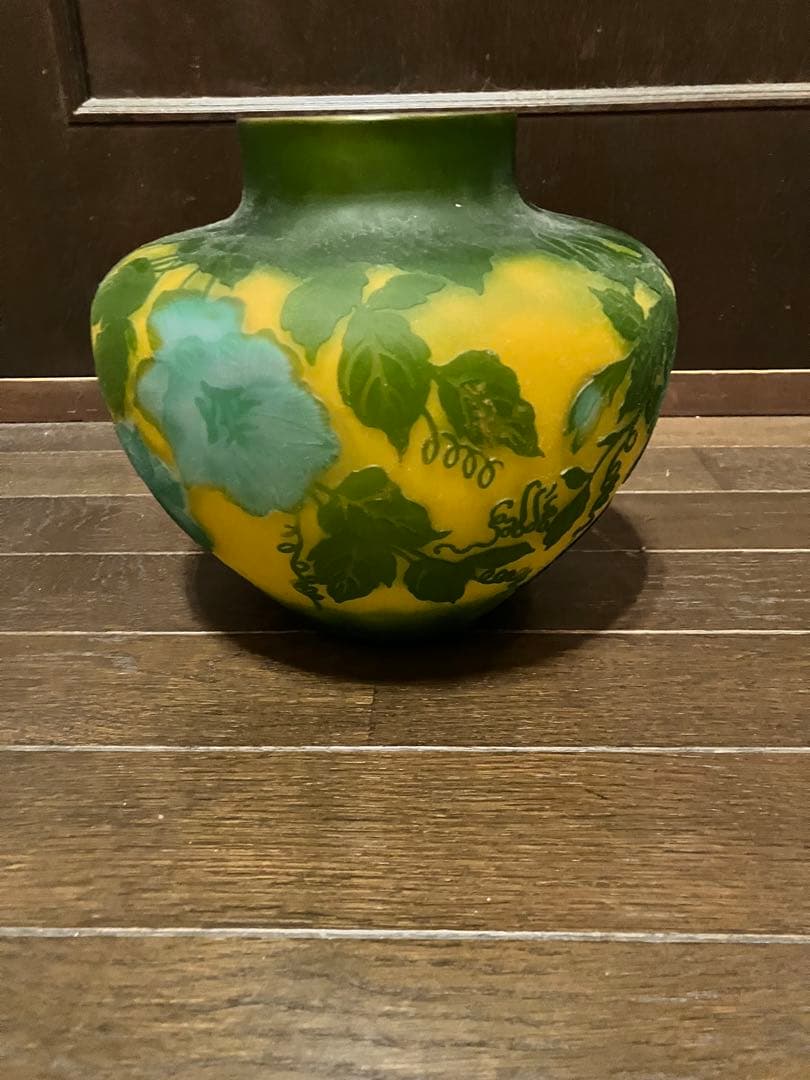 アールヌーボー 手描きガラス花瓶 中型