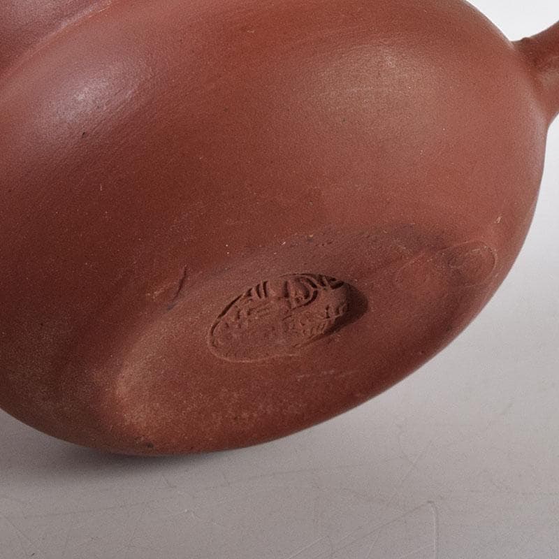 中国　紫砂　朱泥　小さな急須　茶壷　在銘　C　R7935